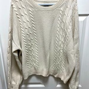 Gap cable knit sweater with balloon arms
